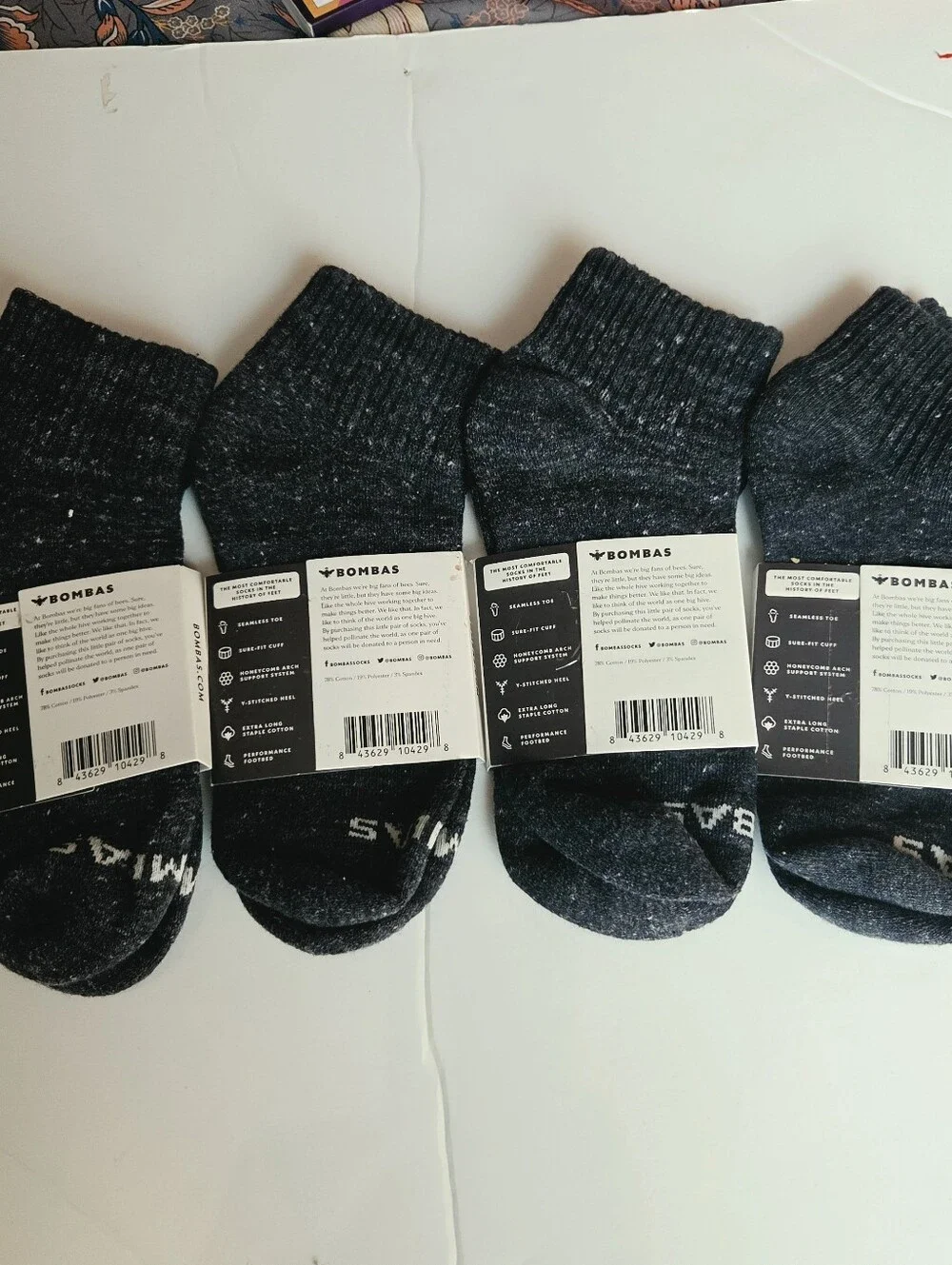 4 Pairs Of Bombas Quarter Gray Socks Size M